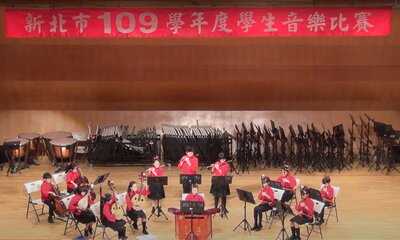 109學年度音樂比賽圖片